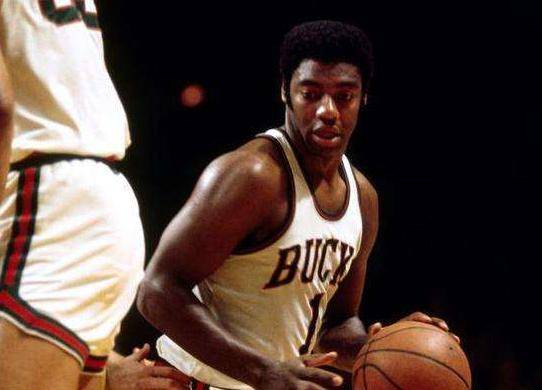 针草凹草山 针草凹草山