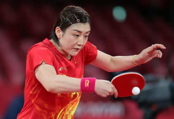 通过象征团 通过象征团