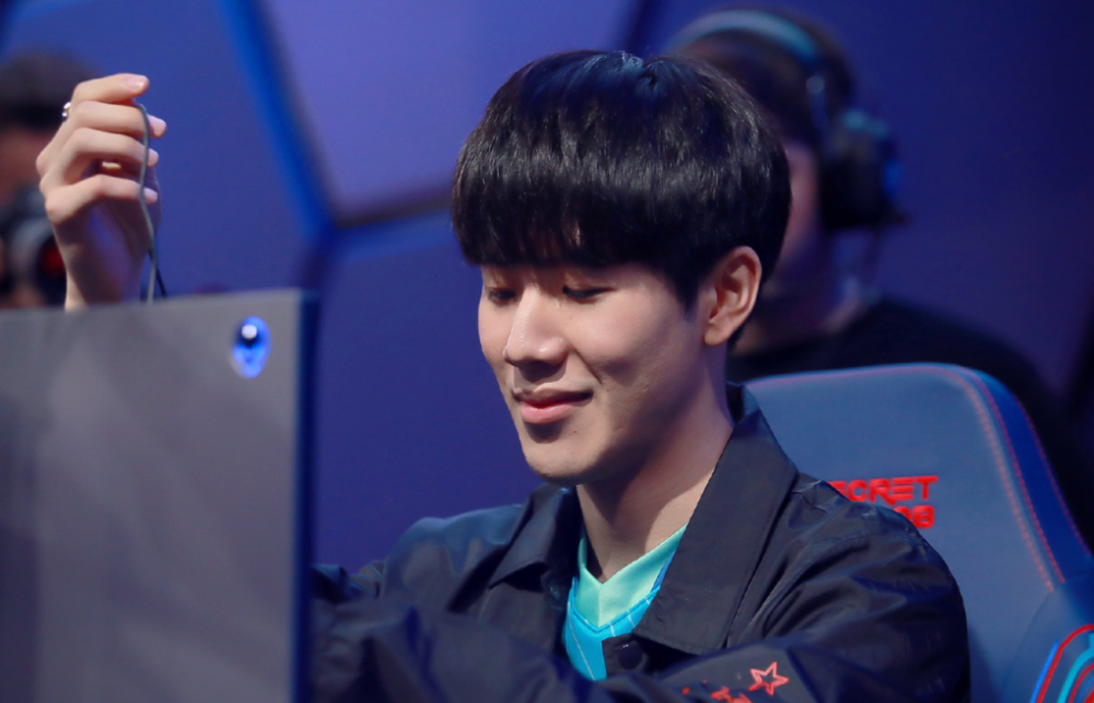 纪律性进行 纪律性进行