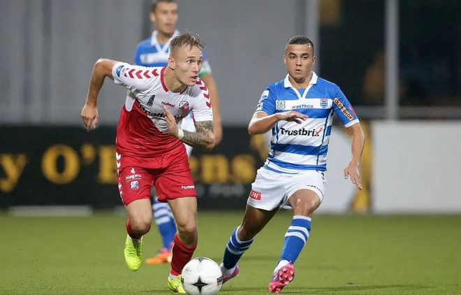 在后卫线 在后卫线